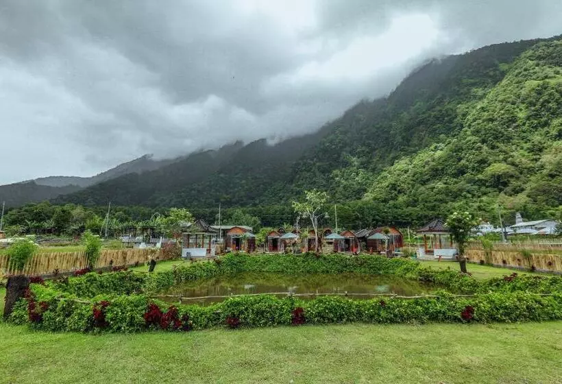 ペンション The Polumb Garden Bedugul