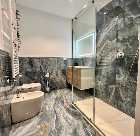 پانسیون Verona Rooms 109