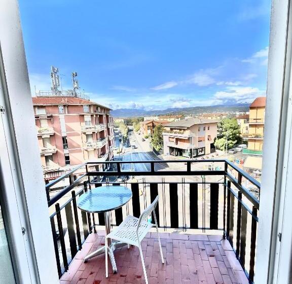 پانسیون Verona Rooms 109