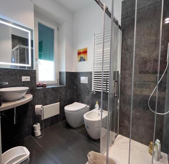 پانسیون Verona Rooms 109