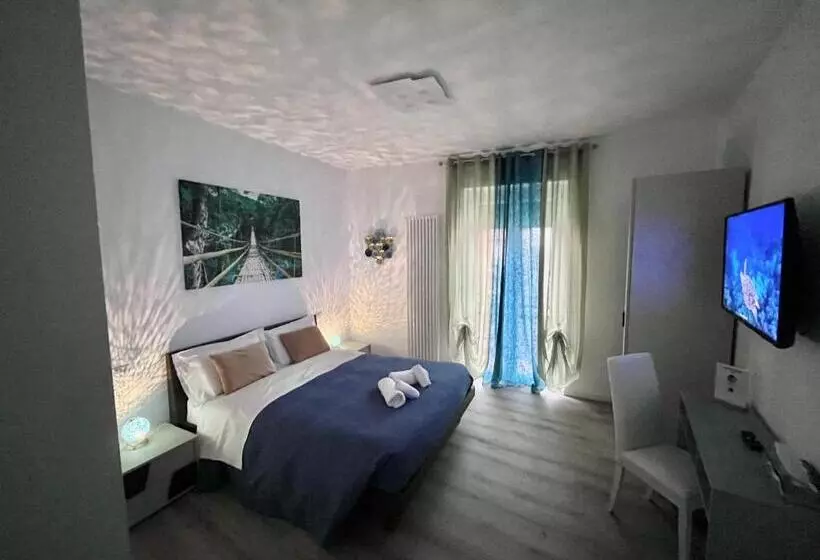 پانسیون Verona Rooms 109