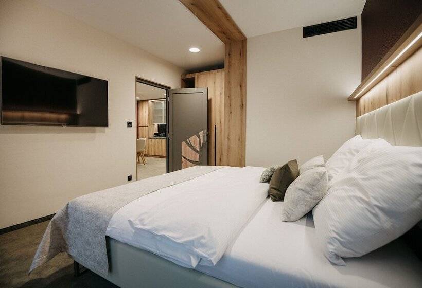 Rm Hotel Wellness&congress