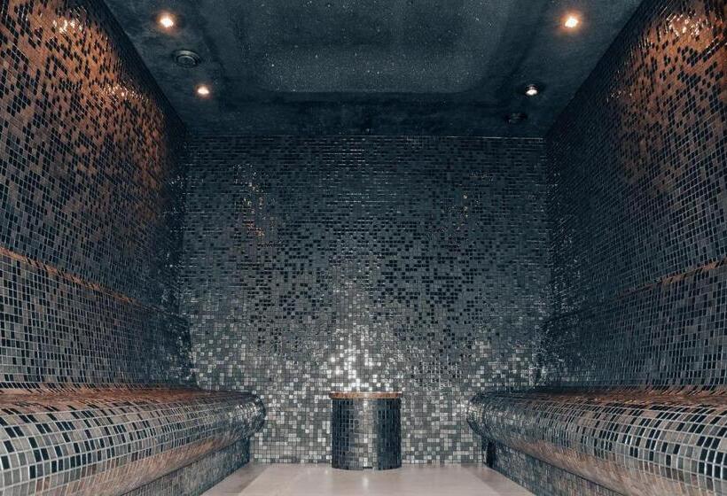 Rm Hotel Wellness&congress