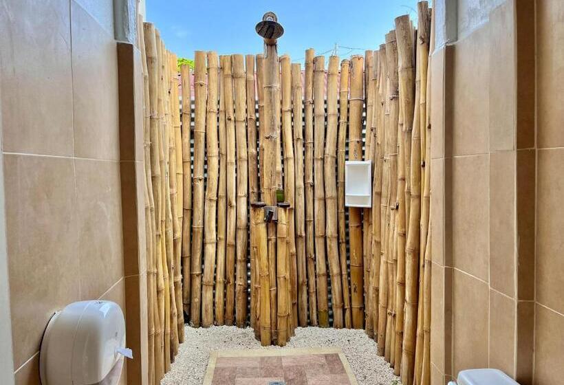 La Tribu Boutique Hostel For Women