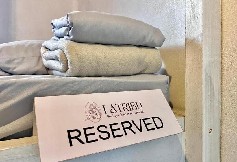 La Tribu Boutique Hostel For Women