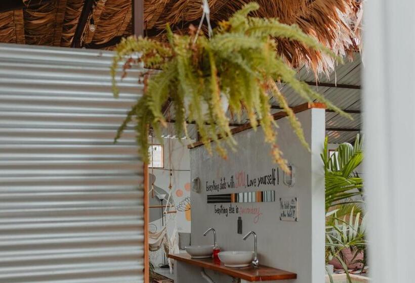La Tribu Boutique Hostel For Women