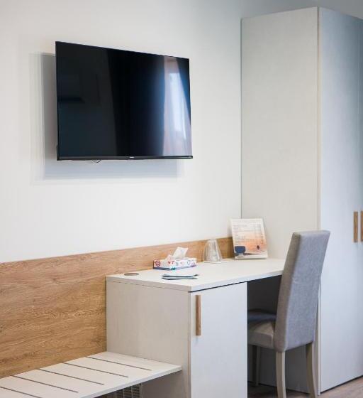 مبيت وإفطار A Due Passi   Guest House