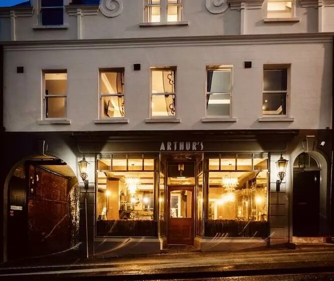 Aamiaismajoitus (B&B) Arthurs