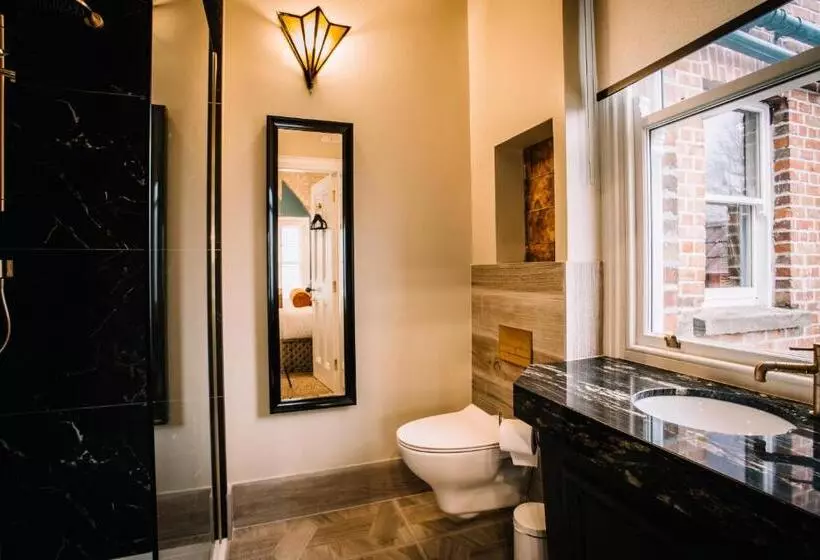 Aamiaismajoitus (B&B) Arthurs