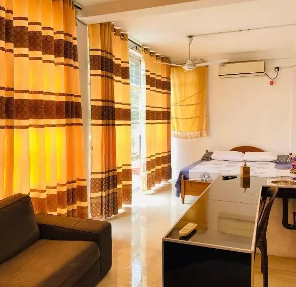 هتل Air Vision 98