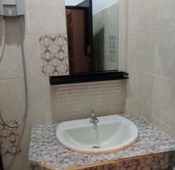 هتل Diver S House