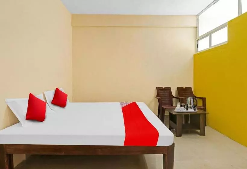 ホテル Flagship Sri Sai Boarding And Lodging
