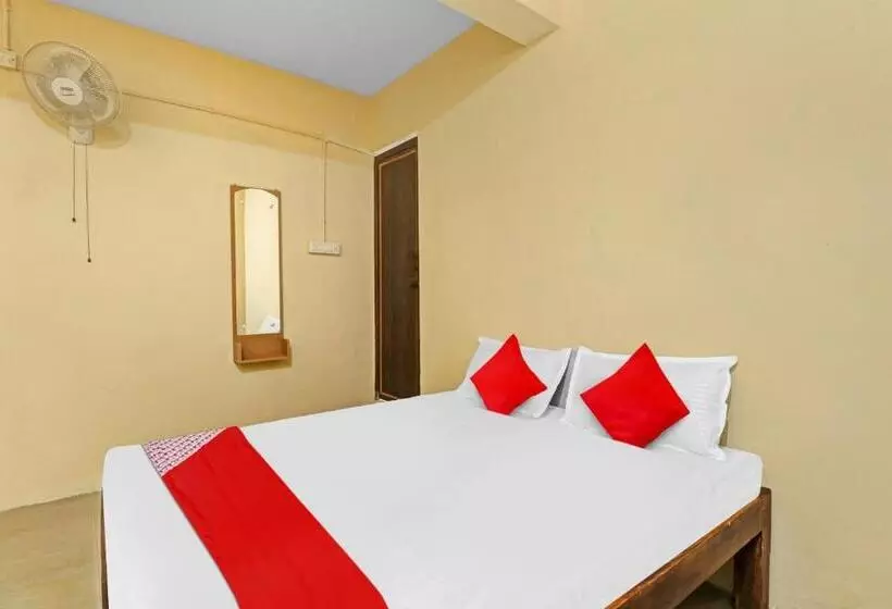 ホテル Flagship Sri Sai Boarding And Lodging