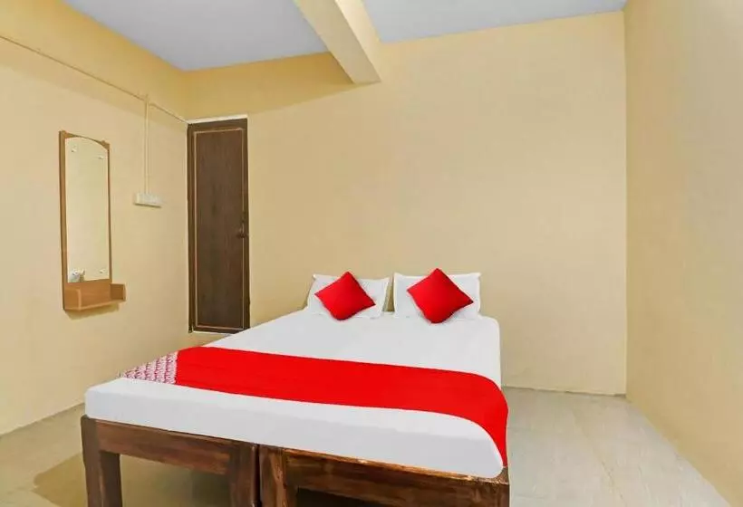 ホテル Flagship Sri Sai Boarding And Lodging