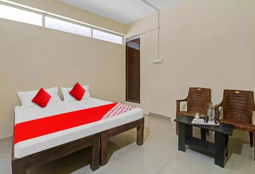 ホテル Flagship Sri Sai Boarding And Lodging