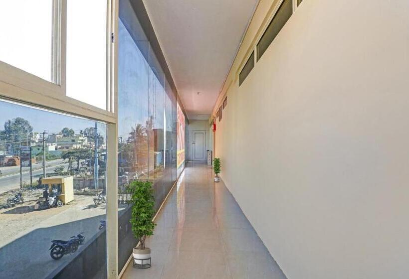 هتل Flagship Sri Sai Boarding And Lodging