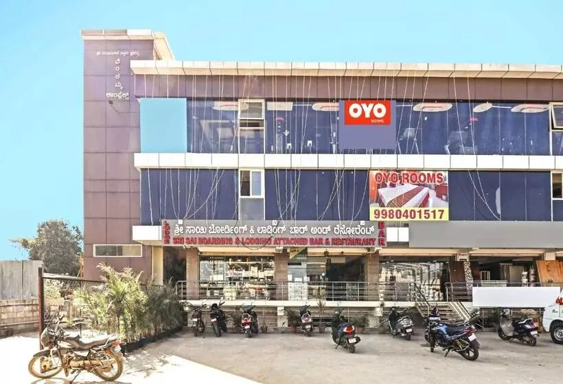 ホテル Flagship Sri Sai Boarding And Lodging