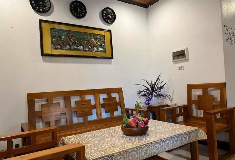 هتل Jasmine Place House