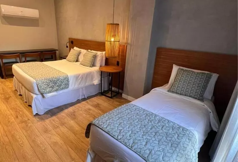 ホテル Kastel Petrópolis