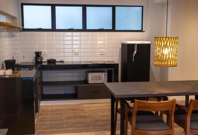 هتل Kastel Petrópolis