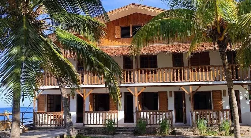 هتل L Ylang Ylang Auberge Ambatoloaka