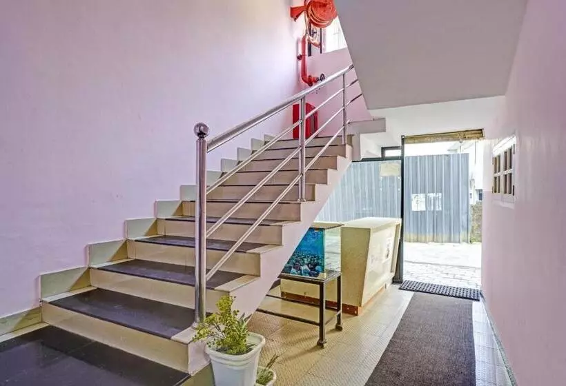 هتل Spot On 806027 Bright Homes