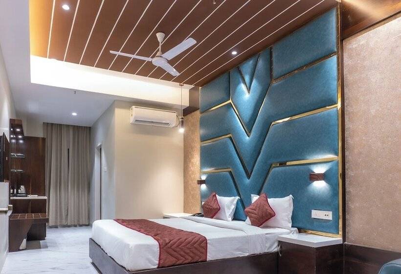 Hotel The Kamoda Resort