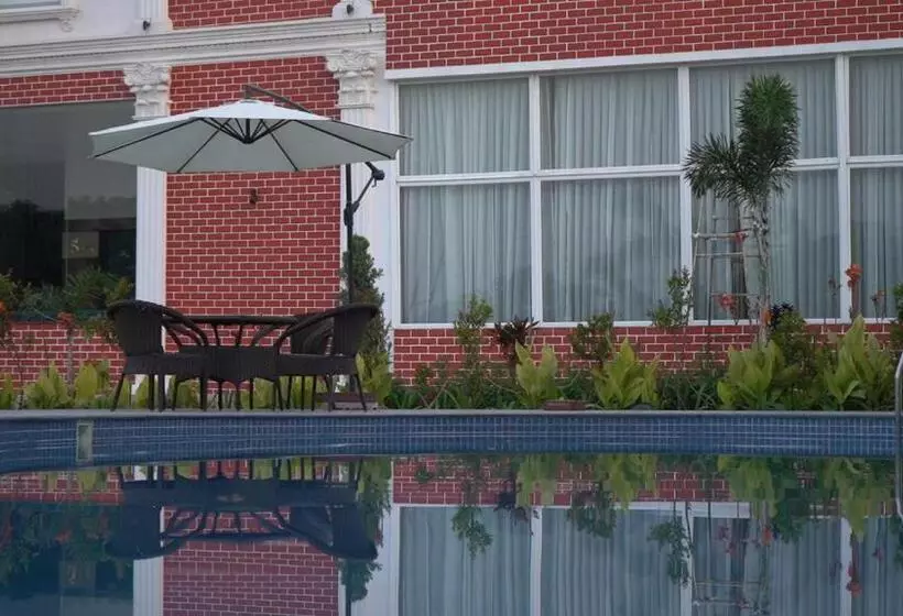 ホテル The Kamoda Resort