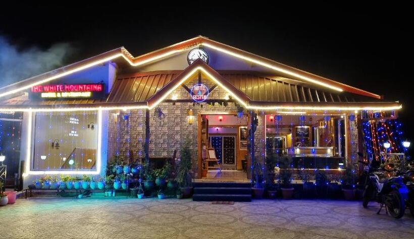 فندق The White Mountaina