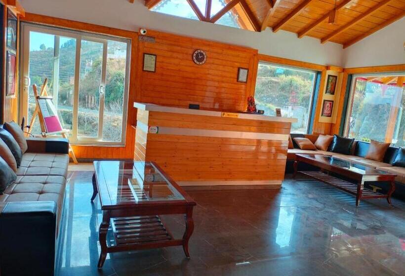 فندق The White Mountaina