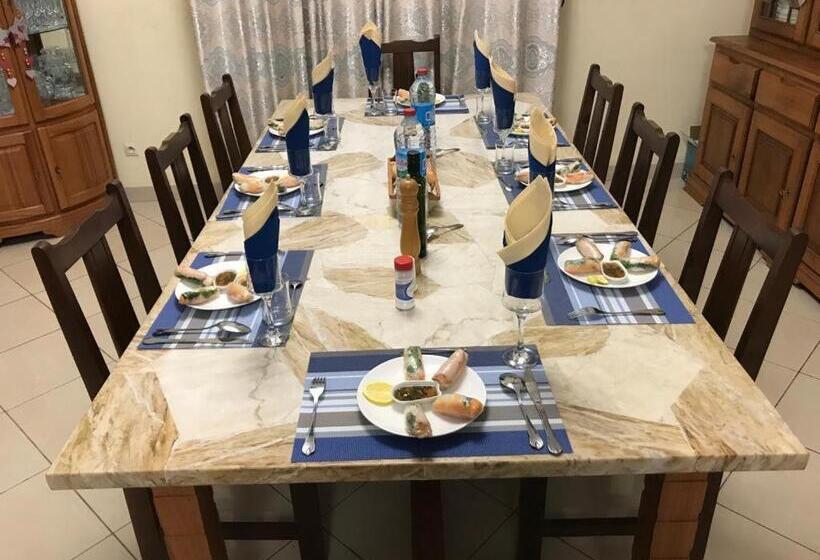 پانسیون L  Oasis De Verdure