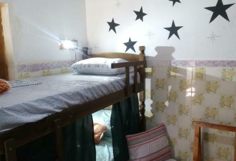 Poços Hostel