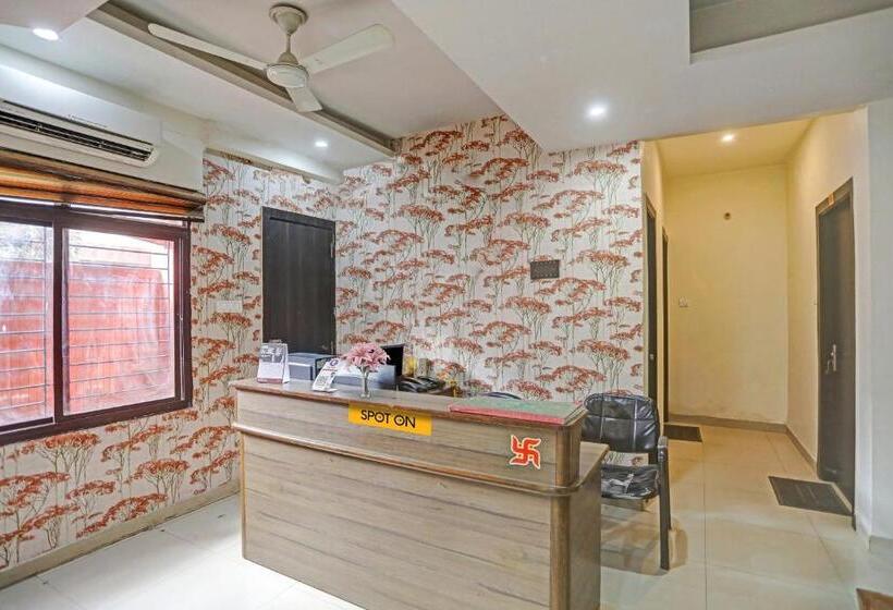 Spot On Hotel Harmony