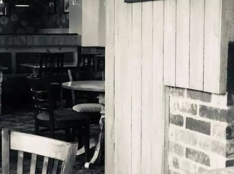 هاستل The Norfolk Arms, Chapeltown