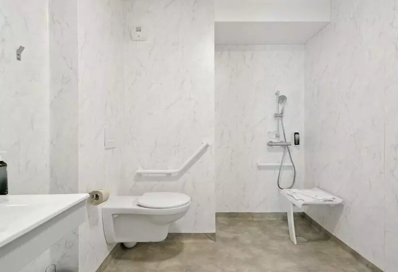 All Suites Noisy Le Grand