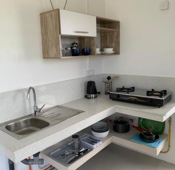 تختخواب و صبحانه Cosy Corner