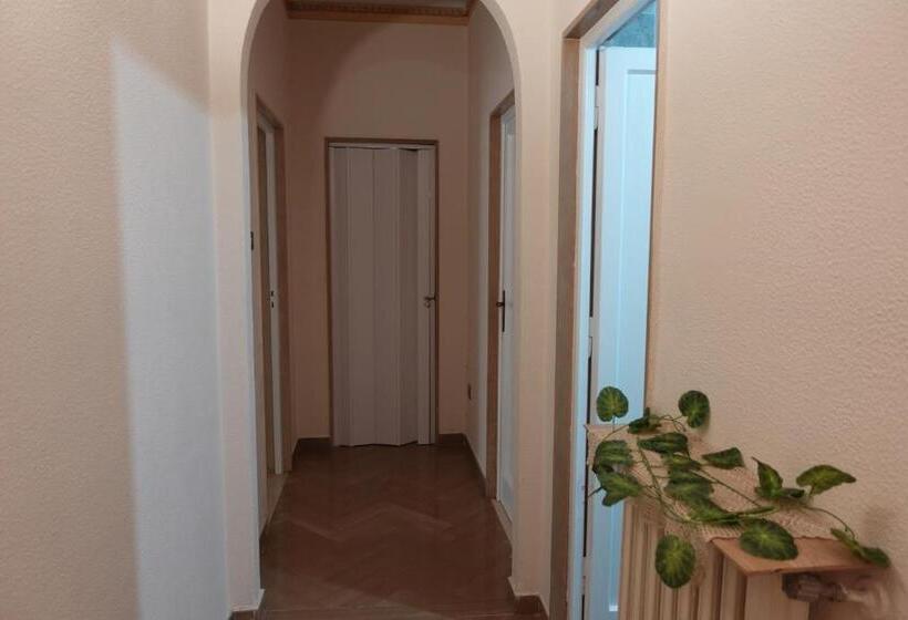 Bed and Breakfast Imperial Room