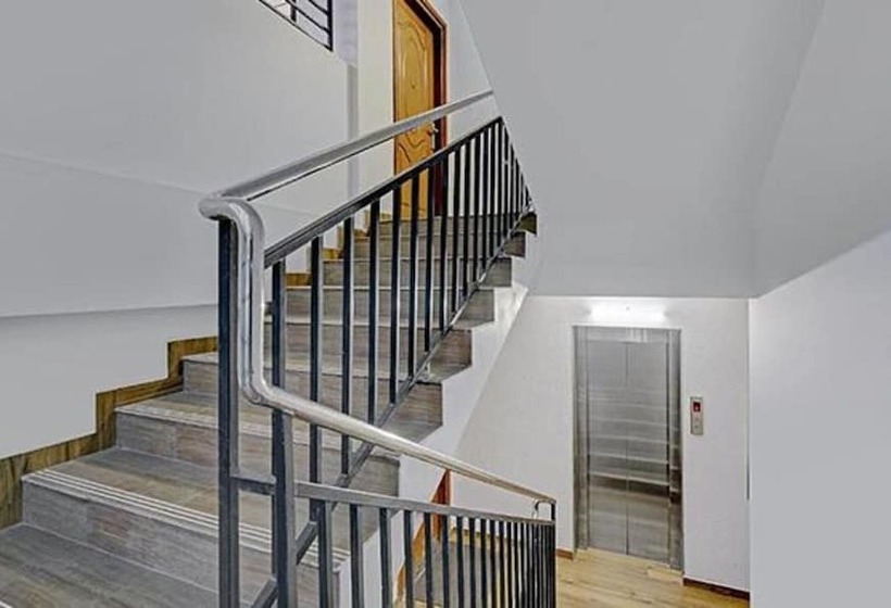 Fabhotel The Paradise Inn Residency