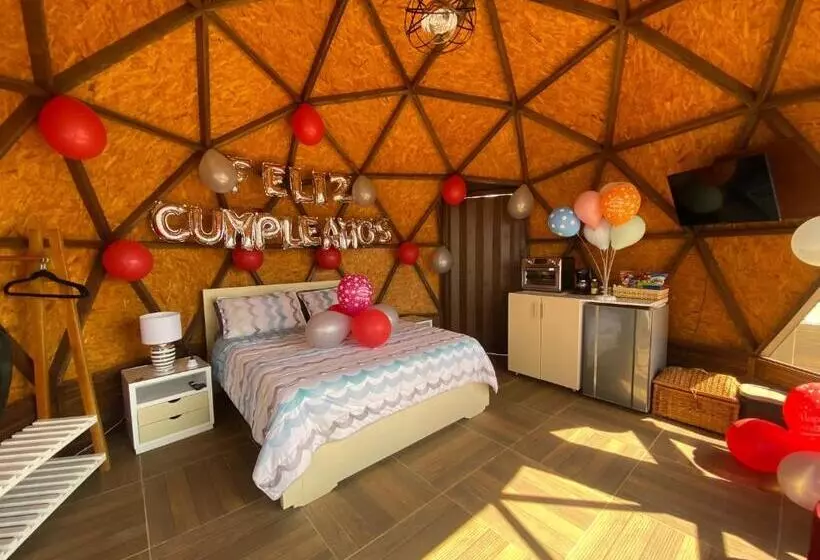 ホテル Glamping Monteverde San Gil