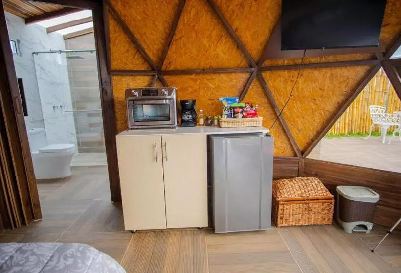 ホテル Glamping Monteverde San Gil
