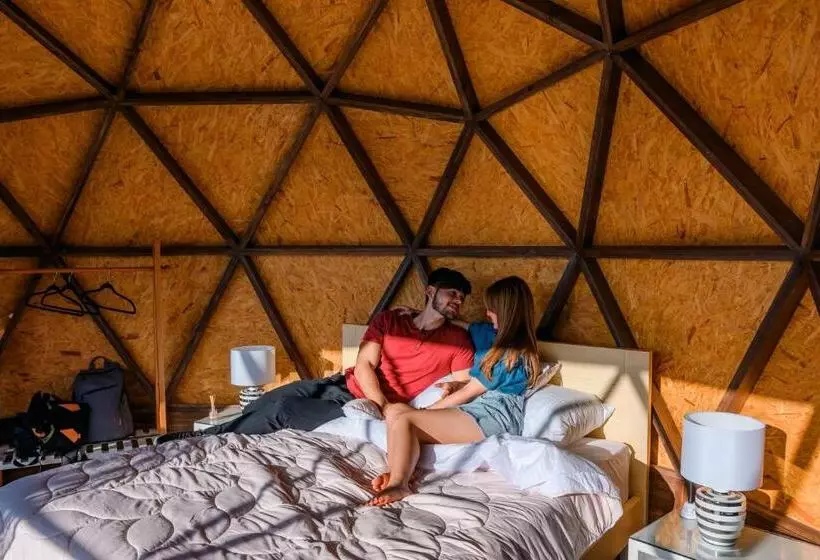 ホテル Glamping Monteverde San Gil
