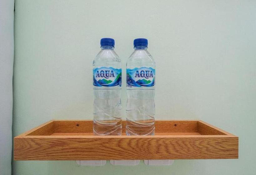 בית מלון כפרי Reddoorz Near Tugu Kartasura