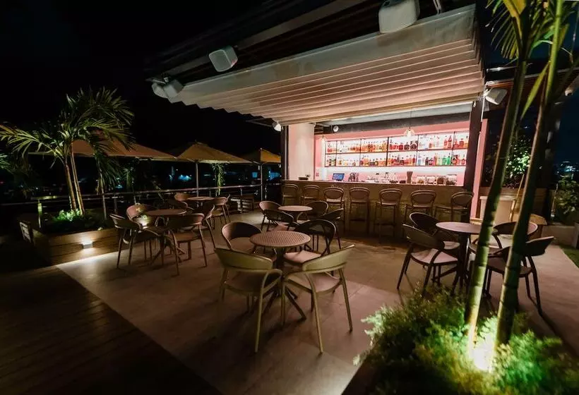 هتل Santo Paradiso