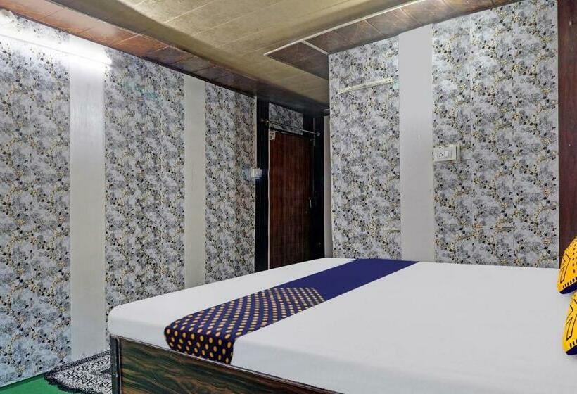 בית מלון כפרי Spot On 805219 Monkey House Stayz