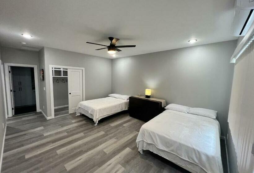 פנסיון Beach Road Hale