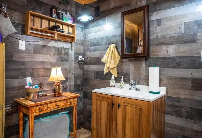 ペンション Rrr Cabin On The Medina