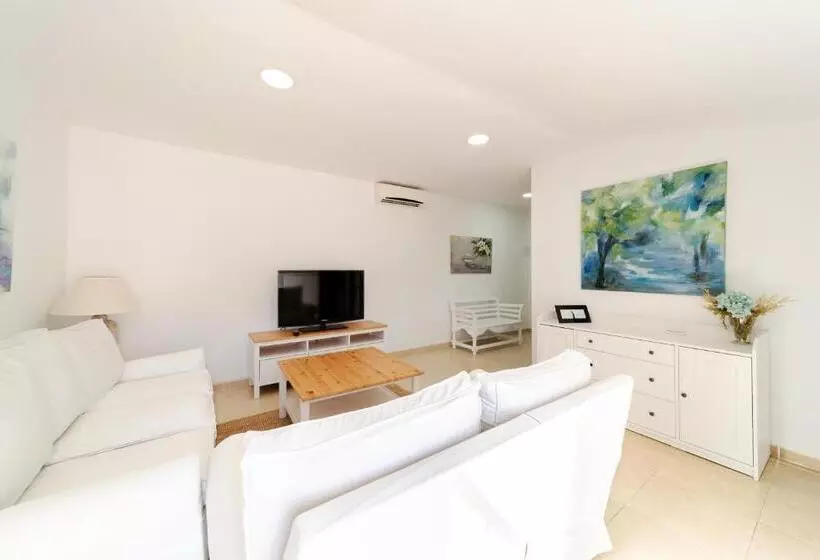 Lomakeskus Alojamiento Rural Finca Barral