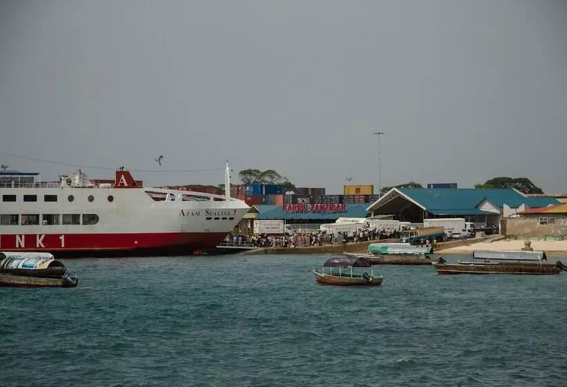 ベッドアンドブレックファースト La Neisha Hotel Zanzibar