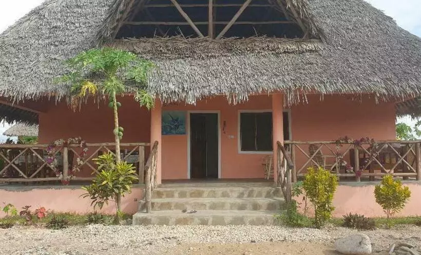 تختخواب و صبحانه Samaki Villa