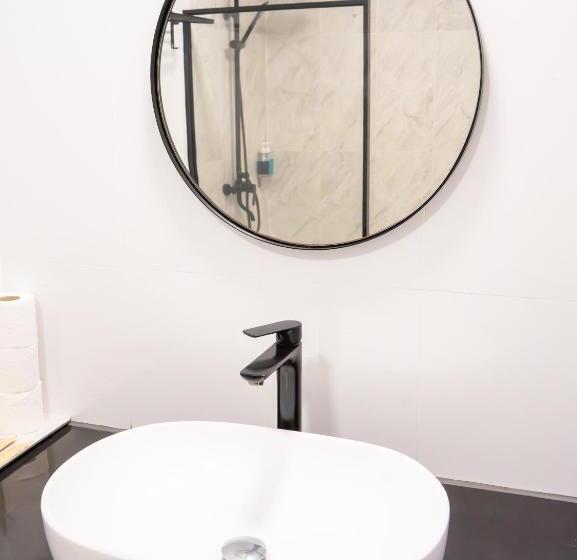 هتل Ahola Thoddoo, Maldives